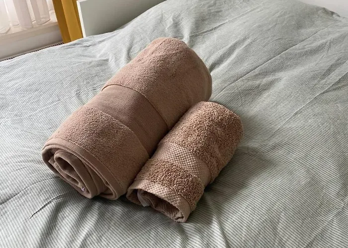 Cozy In Oldwest With Private Bathroom